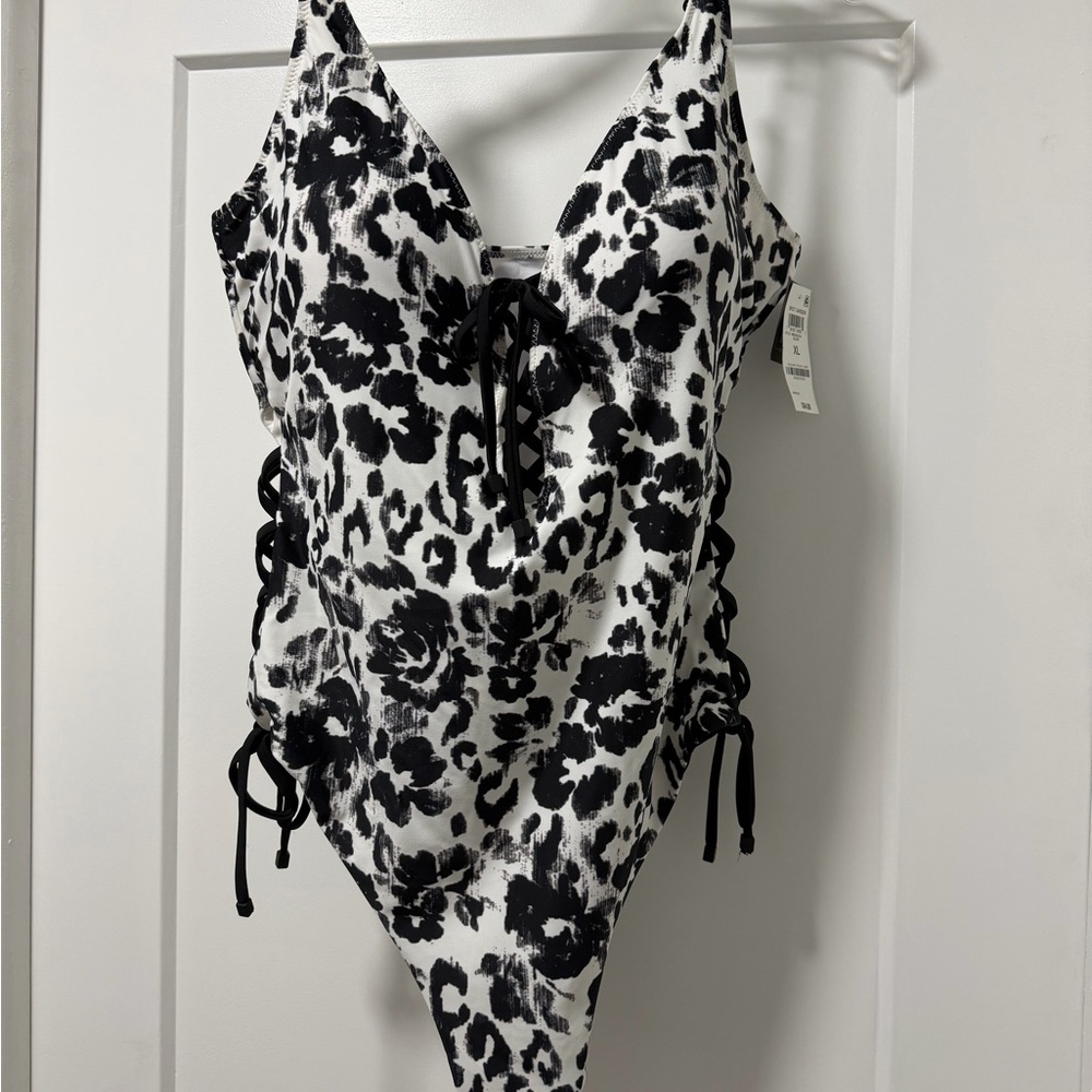 Bar lll One Piece Swimsuit